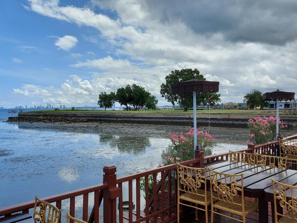 Ruan Talay Bangsaray Hotel Chonburi Buitenkant foto